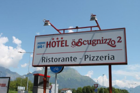 Отель Hotel O'Scugnizzo 2  Беллуно